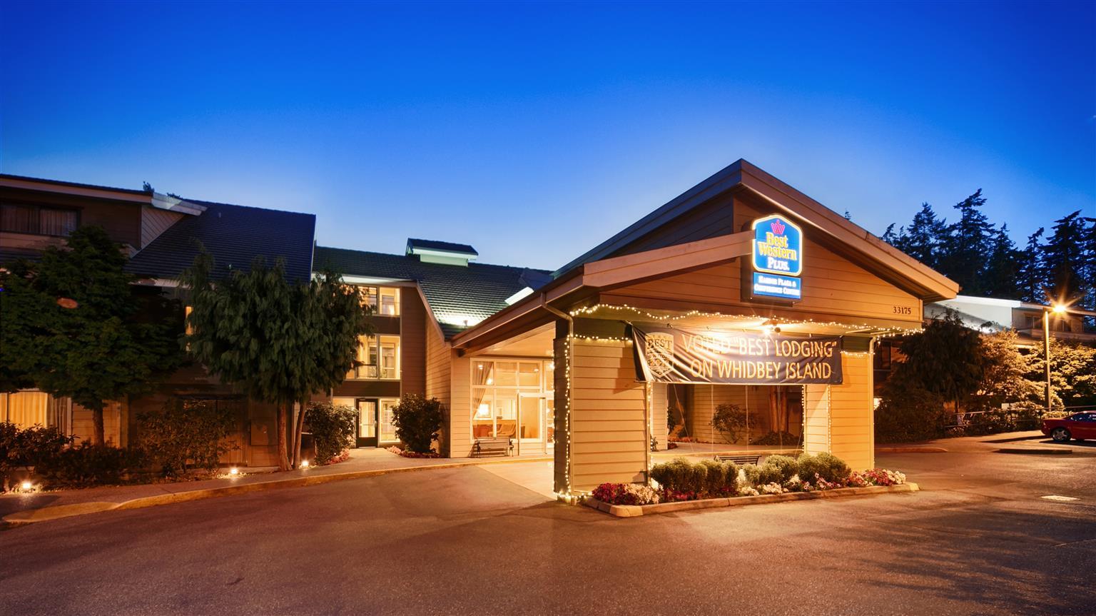 Best Western Plus Oak Harbor Hotel And Conference Center Eksteriør billede